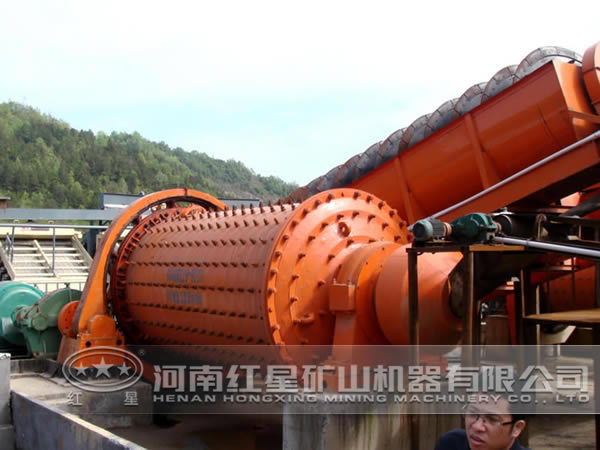 球磨機